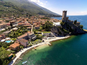 Hotel Castello Lake Front  Мальчезине